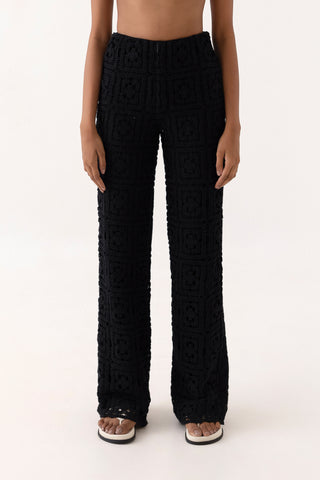 Dali Pant | Sample